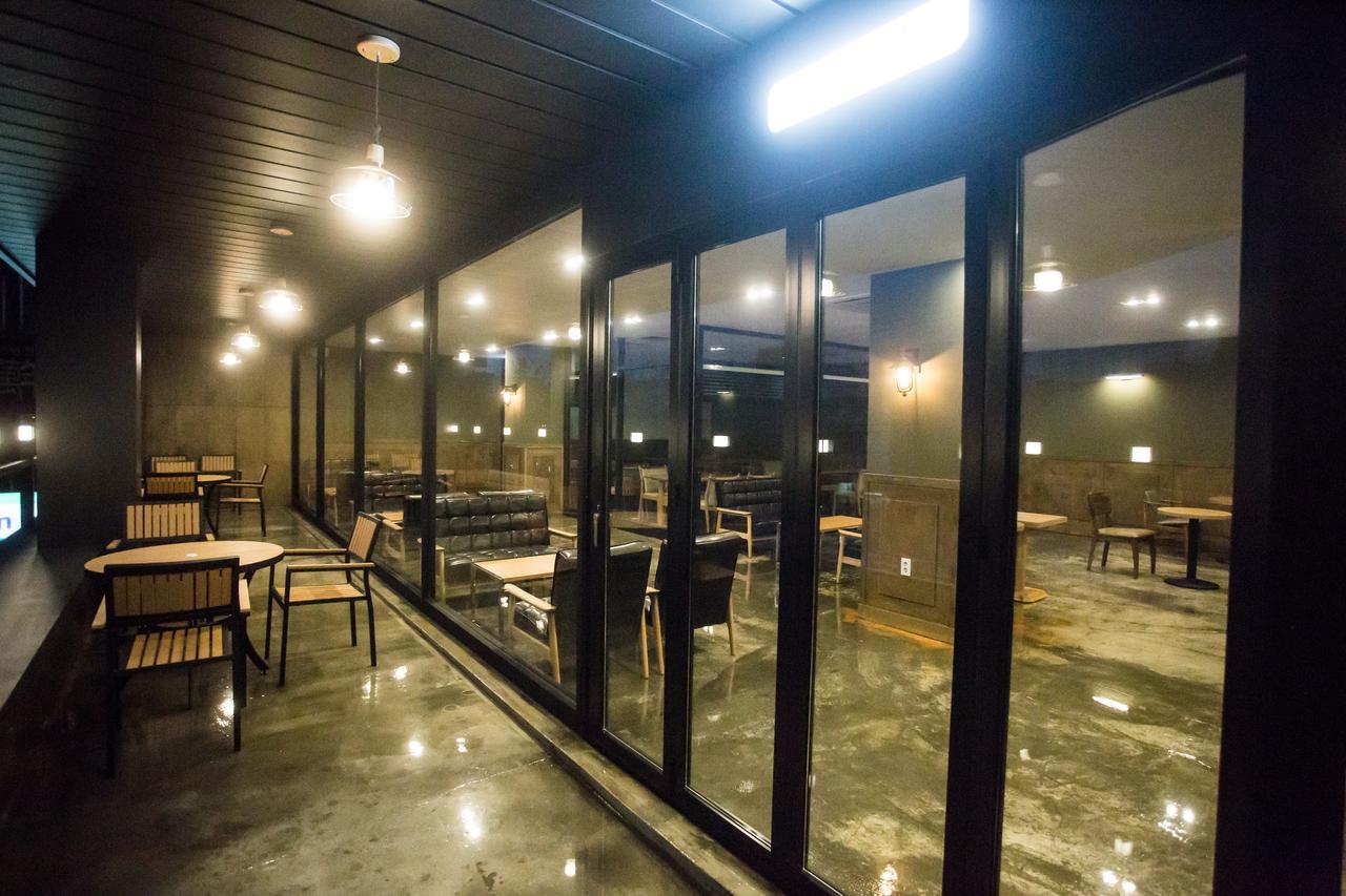 Gallery Tourist Hotel Cheongju Exteriör bild